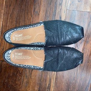 Black Sparkle Toms